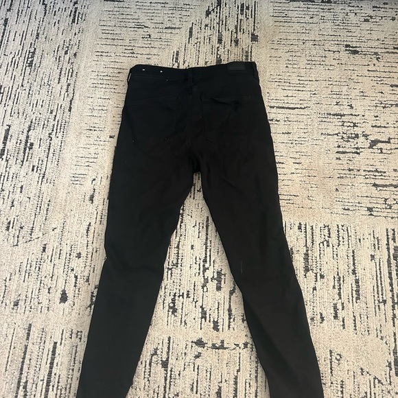 American Eagle Curvy High Rise Ripped Jeans - Picture 2 of 4